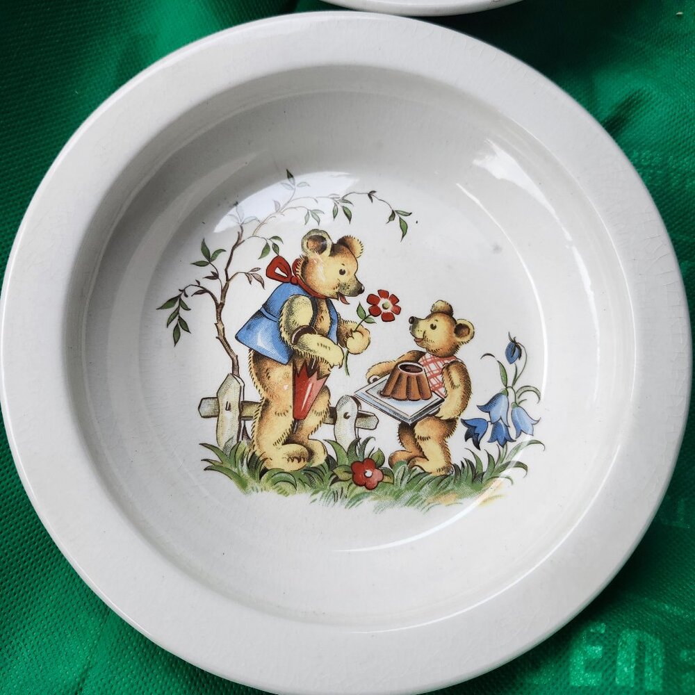 James Kent Old Foley Teddy Bear's Picnic Vintage Bowls
